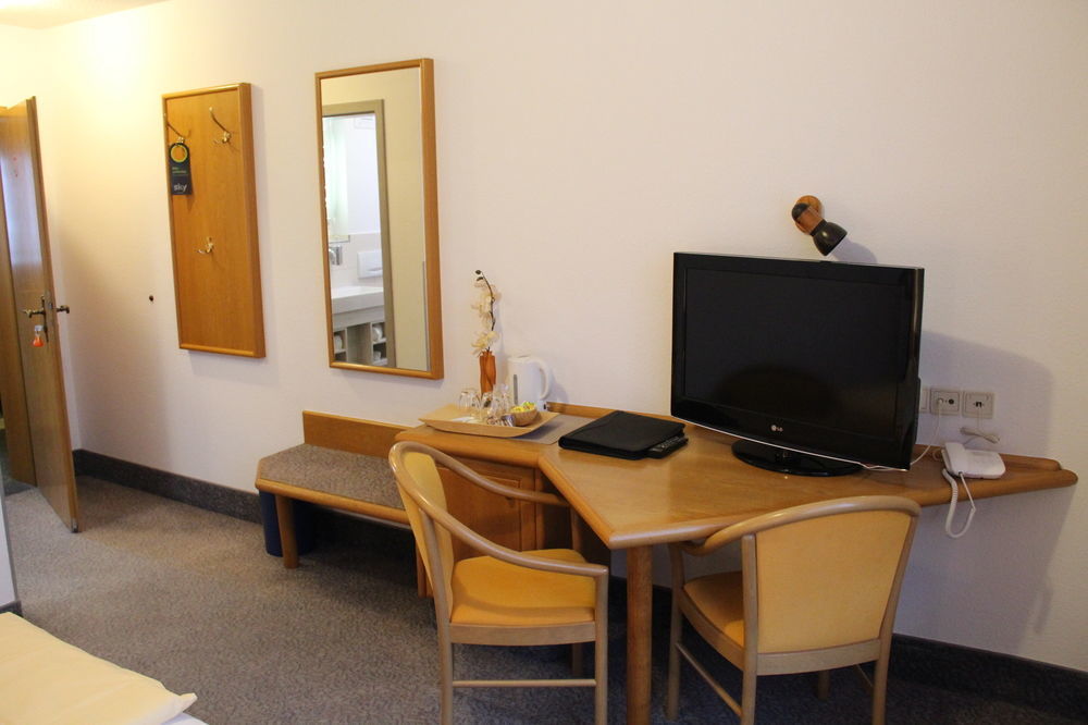 Engel Hotel 3*