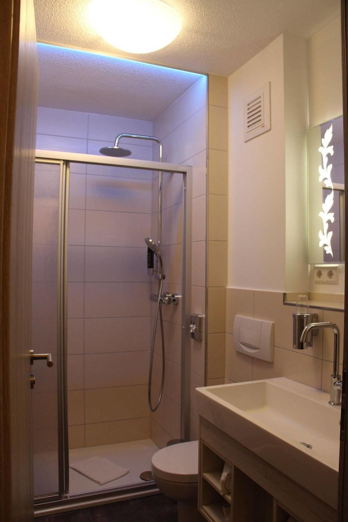 Engel Hotel 3*